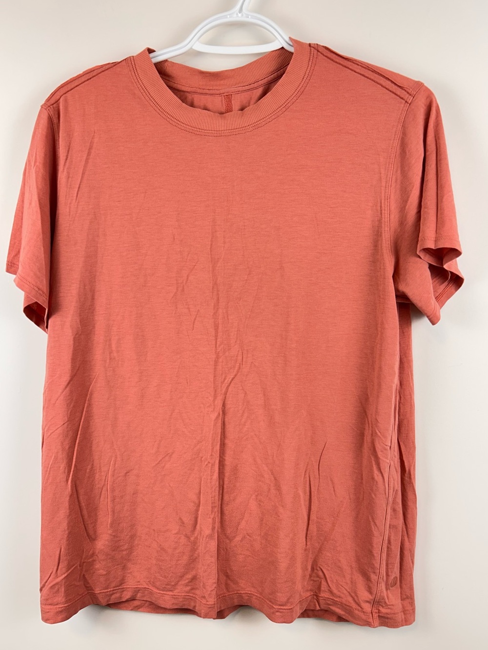 Lululemon All Yours Tee Rust Orange Pima Cotton Relaxed Fit Est. Size 8 - Picture 2 of 6